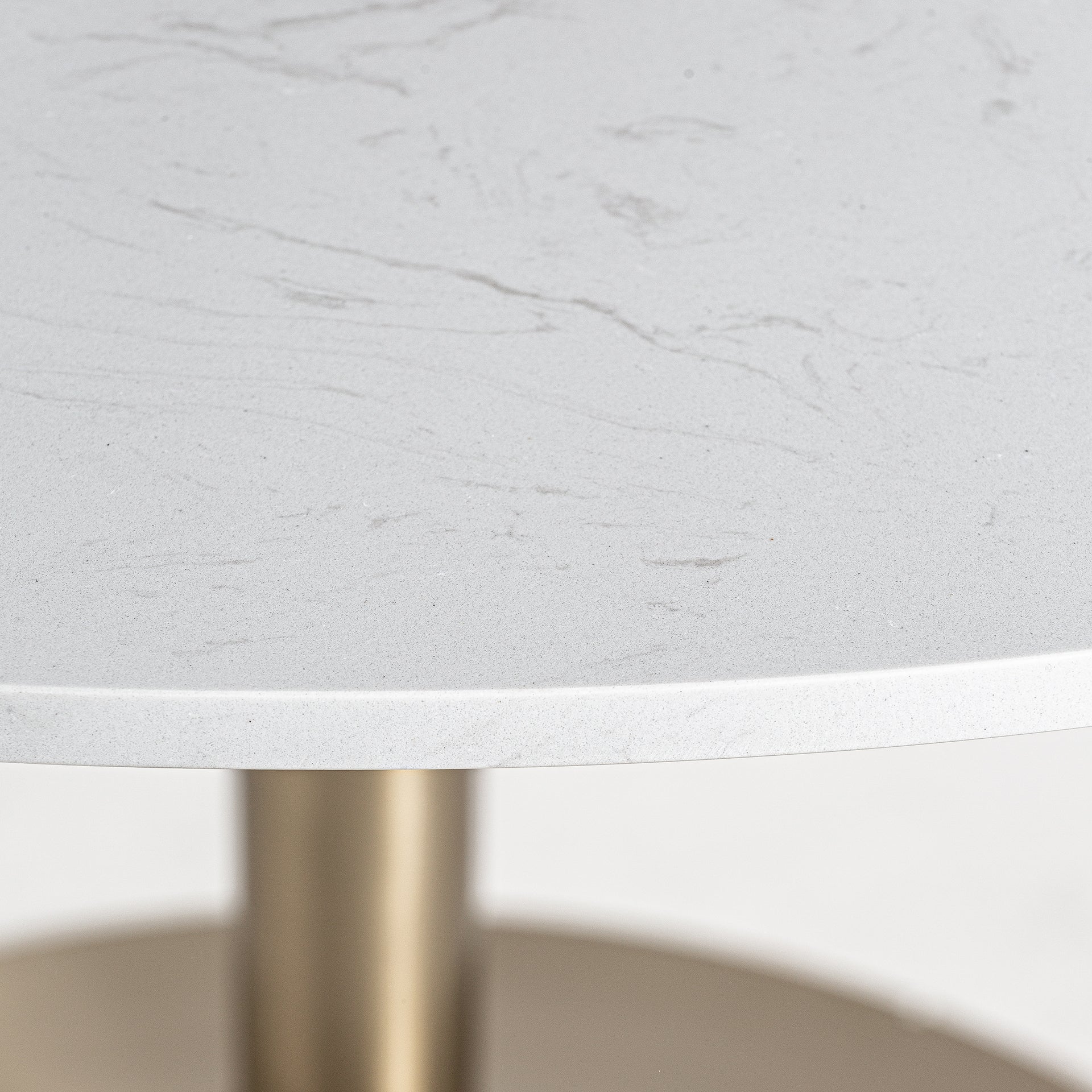 KELHEIM DINING TABLE